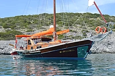 Royal Boat